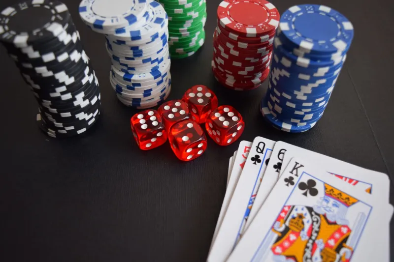 Hot Hand, Cold Reality: How Winning Streaks Quietly Set You Up for Ruin